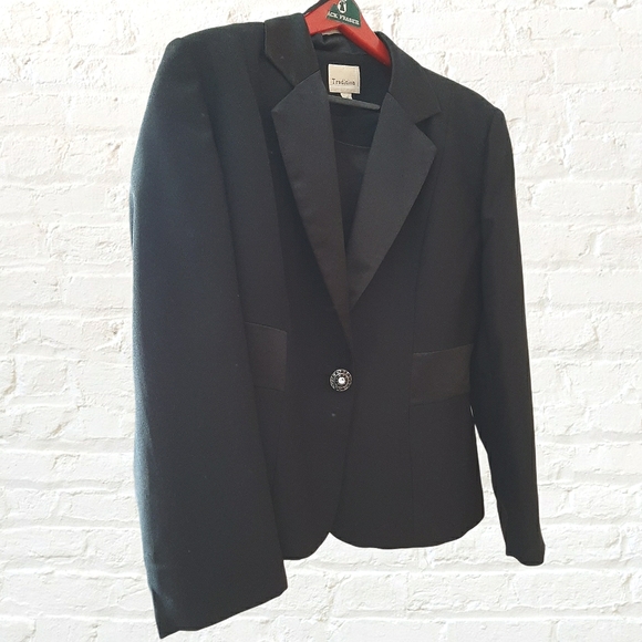 Tradition Jackets & Blazers - THREE PIECE SUIT women's black with satin detail